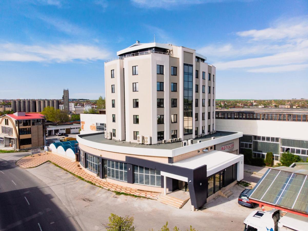Hotel Verticalplus Haskovo Exterior photo