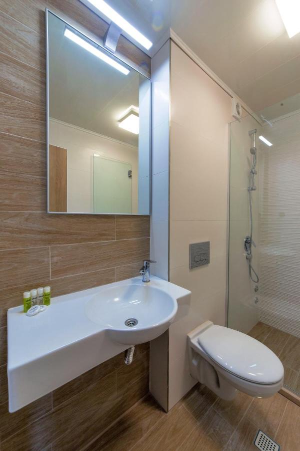 Hotel Verticalplus Haskovo Exterior photo