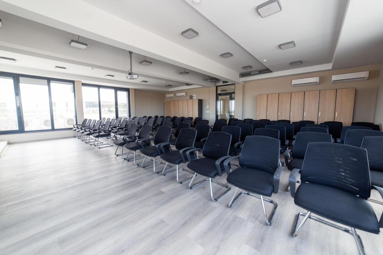 Hotel Verticalplus Haskovo Exterior photo